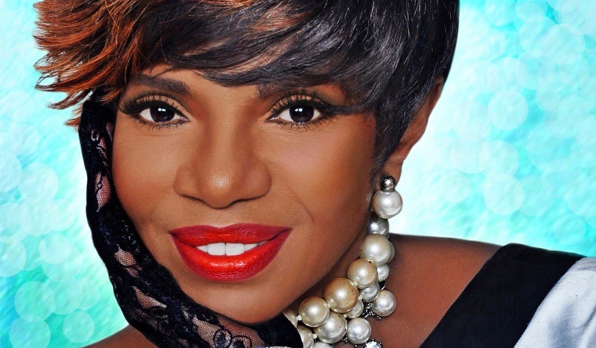 Melba Moore Headshot